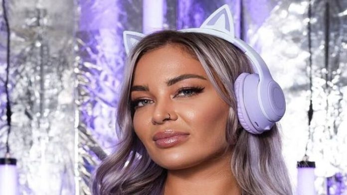 530bc28a36a7aa330a2fd5ec7604e3ed1d9e8af0-1